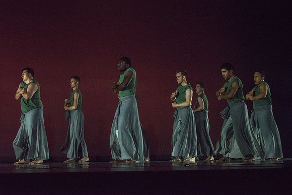 Students perform Extravadance, Spring Semester.