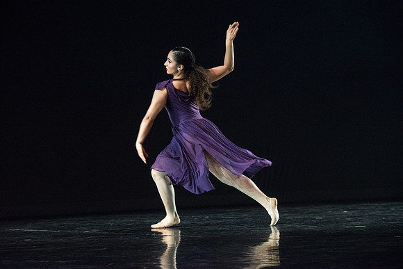 Students perform Extravadance, Spring Semester.