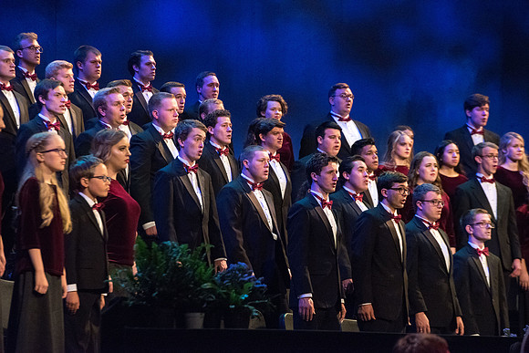 The annual Patriots and Pioneers Concert was held in June 30th at BYU-Idaho. This year’s concert features the university’s bands choirs and special guest Dallin Bayless.