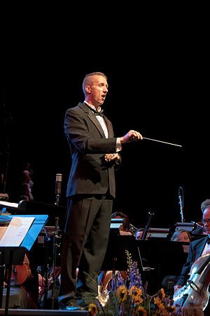 The annual Patriots and Pioneers Concert was held in June 30th at BYU-Idaho. This year’s concert features the university’s bands choirs and special guest Dallin Bayless.