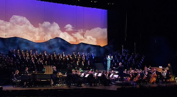 The annual Patriots and Pioneers Concert was held in June 30th at BYU-Idaho. This year’s concert features the university’s bands choirs and special guest Dallin Bayless.