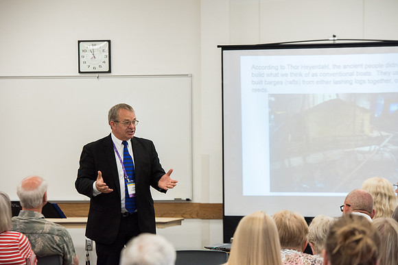 Presenter Daris Howard teaches "Scholarly Research Insights into the Lives of the People of the Book of Mormon: Jaredites" in the Benson building.