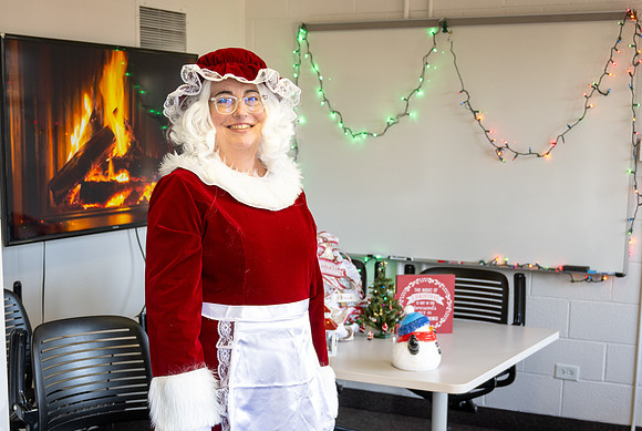 Online Learning and Teaching employees enjoy some Halloween fun at Lamprecht Hall courtyard.