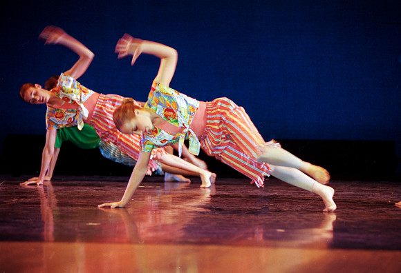 Extravadance performers.