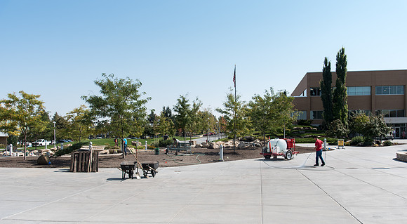 Student employees working on campus with the BYU-Idaho Grounds Crew. September 2018