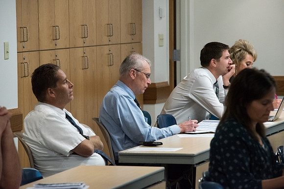 "To Bear them up", Fall Faculty Conference in the Hinckley Building. Paulette Kirkham teaches "Dyed in the Wool: Solidifying Christ-like Connections". Sept 2018