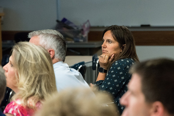 "To Bear them up", Fall Faculty Conference in the Hinckley Building. Paulette Kirkham teaches "Dyed in the Wool: Solidifying Christ-like Connections". Sept 2018