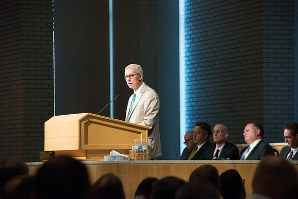 Kelly Burgener, Executive Office Academic Vice President speaks at the fall faculty meeting in the Taylor Chapel. Sept 2018