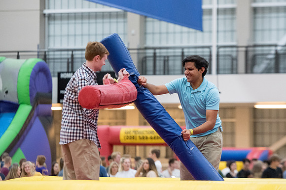 Students enjoy Saturday night with friends before school starts.