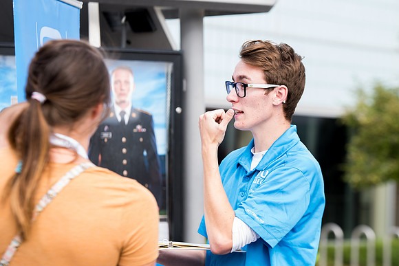 New students register for Get Connected