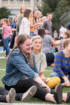Students make new friends and get acquainted with other new students in their I-Team at the Football Field