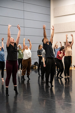Modern Dance & Ballet Classes - Nov 2023