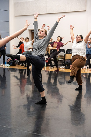 Modern Dance & Ballet Classes - Nov 2023
