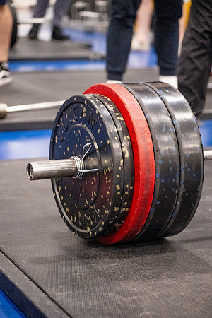 Students compete in Squat Bench and Deadlift challenges. In the BYU-Idaho gym in the Hart Building.