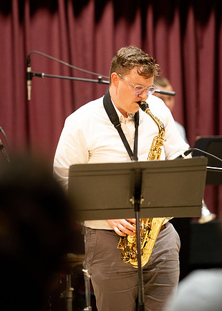 Performance of the jazz group at the Snow Building.