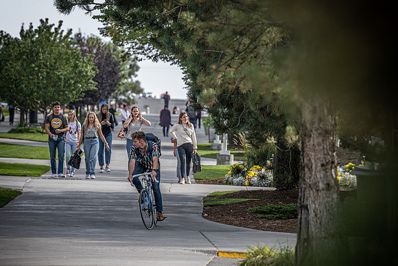 Students on campus on the first day of school, Fall Semester.