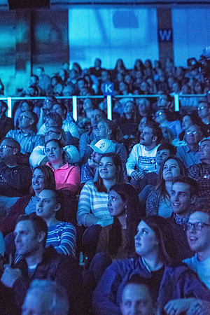 Comedian, Ryan Hamilton, performed his full act for a roaring crowd after his short appearance last night at the P2B Conference. October 2018