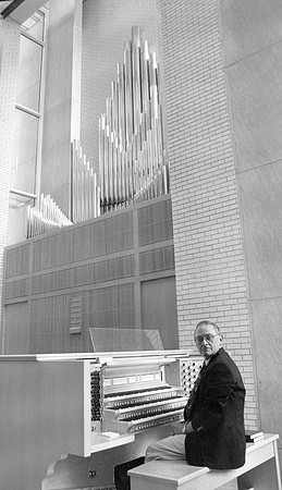 Darwin Wolford at the organ in the Taylor chapel.