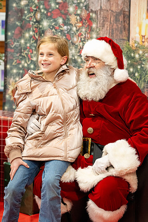 Campus Christmas - Nov 2023