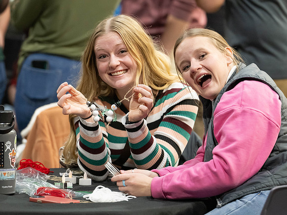 Campus Christmas - Nov 2023