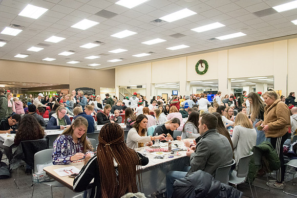 Christmas crafts for families and students.
