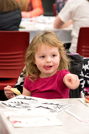 Christmas crafts for families and students.