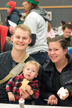 Christmas crafts for families and students.