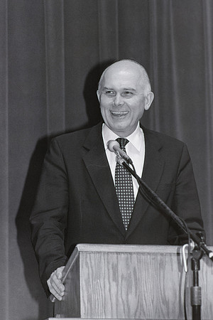 Elder Dallin H. Oaks