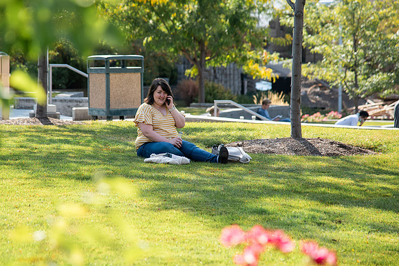 Changing leaves on trees around campus during the fall 2021 semester.