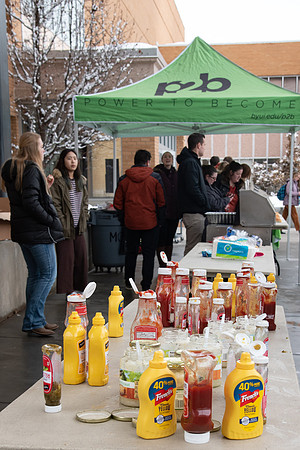 Power to Become council gives away free hotdogs to students to help get them excited to go to the P2B event.