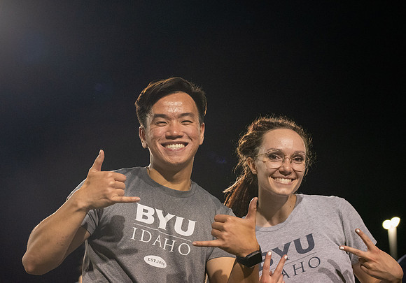 Students participated in the activities Fitness Kick Off in the stadium.