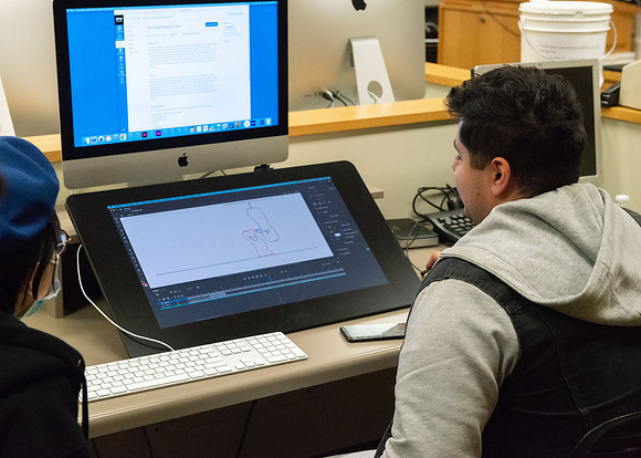 Joshua Abegglen teaching in the character animation class.