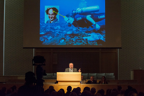 Craig M.Young, professor of Biology &amp; Director of the Oregon Institute of Marine Biology at the University of Oregon, speaks to the students in a forum.