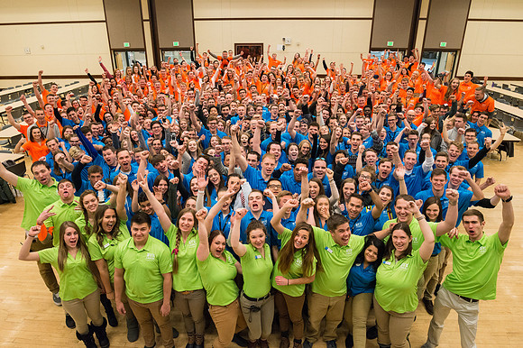 Get Connected student volunteers ready to welcome and serve new and returning students back to school.