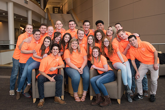 Winter semester Student Support groups gather for photos in the I-Center.