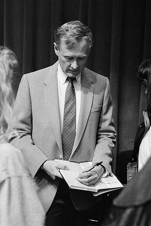 Jack Weiland signing autographs