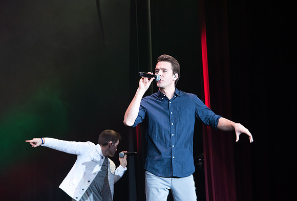BYU Vocal Point sang their hearts out on stage to an excited and enthusiastic crowd of fans. January 2019