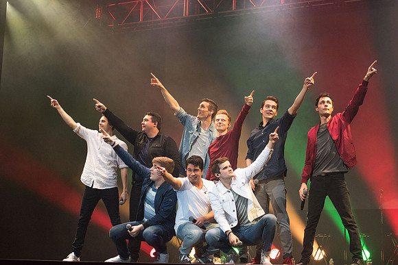 BYU Vocal Point sang their hearts out on stage to an excited and enthusiastic crowd of fans. January 2019