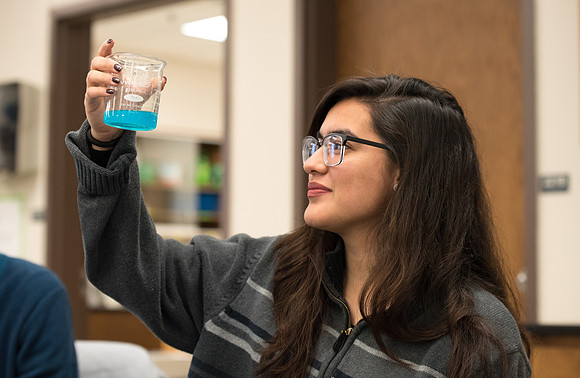Experimenting in Sean Kelly's BIO 180 class. Feb 2019