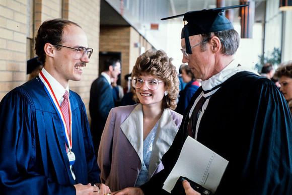 Graduate Quinn Snell, wife Kristen and his father Golden Snell