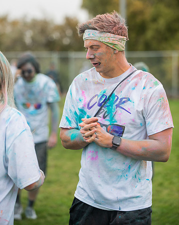 BYUI students and Rexburg community members participate in the color fun run during the fall 2021 seemster.