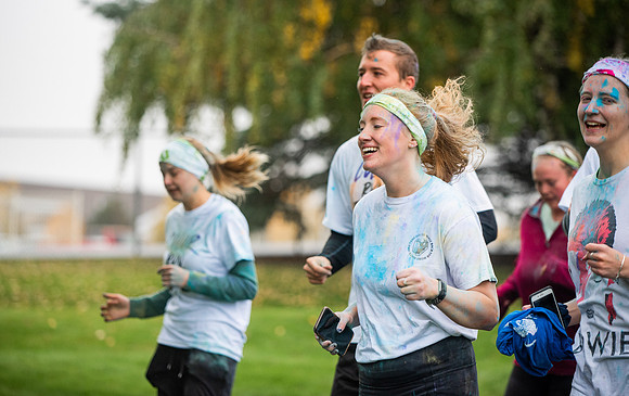 BYUI students and Rexburg community members participate in the color fun run during the fall 2021 seemster.