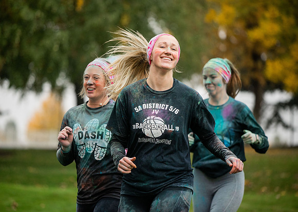 BYUI students and Rexburg community members participate in the color fun run during the fall 2021 seemster.