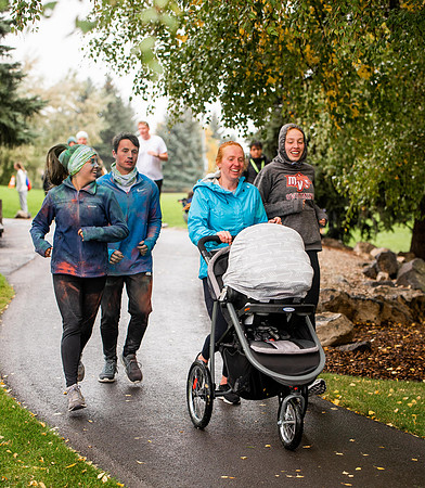 BYUI students and Rexburg community members participate in the color fun run during the fall 2021 seemster.
