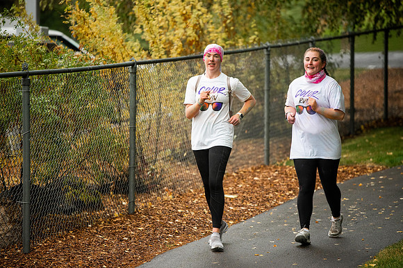 BYUI students and Rexburg community members participate in the color fun run during the fall 2021 seemster.
