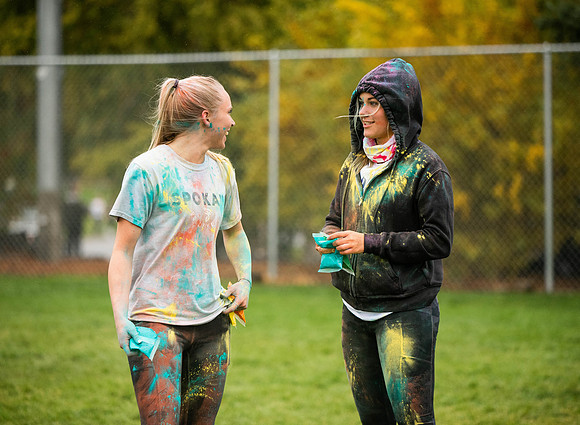 BYUI students and Rexburg community members participate in the color fun run during the fall 2021 seemster.