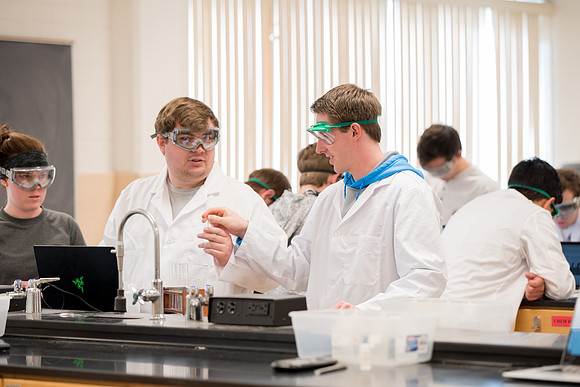 Hector Becerril, Chemistry Faculty, teaches the General Chemistry Lab.