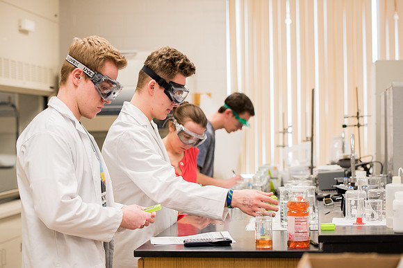 Hector Becerril, Chemistry Faculty, teaches the General Chemistry Lab.