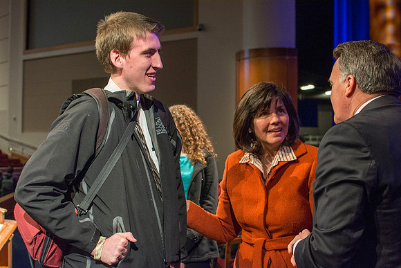 Carole Stephens meets with Brigham Young university-Idaho students and shakes hands with them. Photo by Ryan Chase