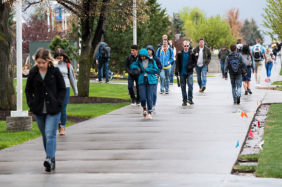 Students and scenery from the 2019 Spring Semester
